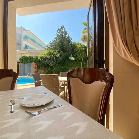 Готель Boutique Hs Rosa 3*