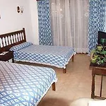Boutique Hs Rosa 3*